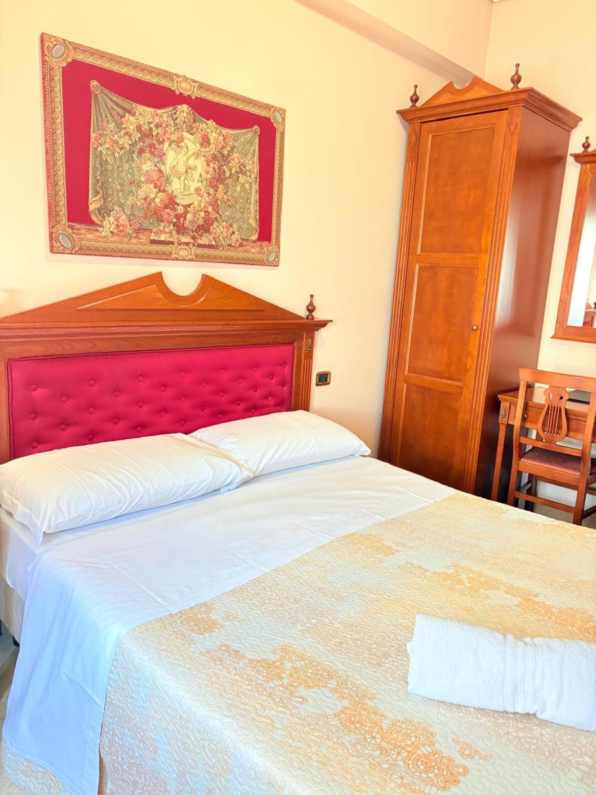 מזרה דל ואלו D'Angelo Palace Hotel מראה חיצוני תמונה