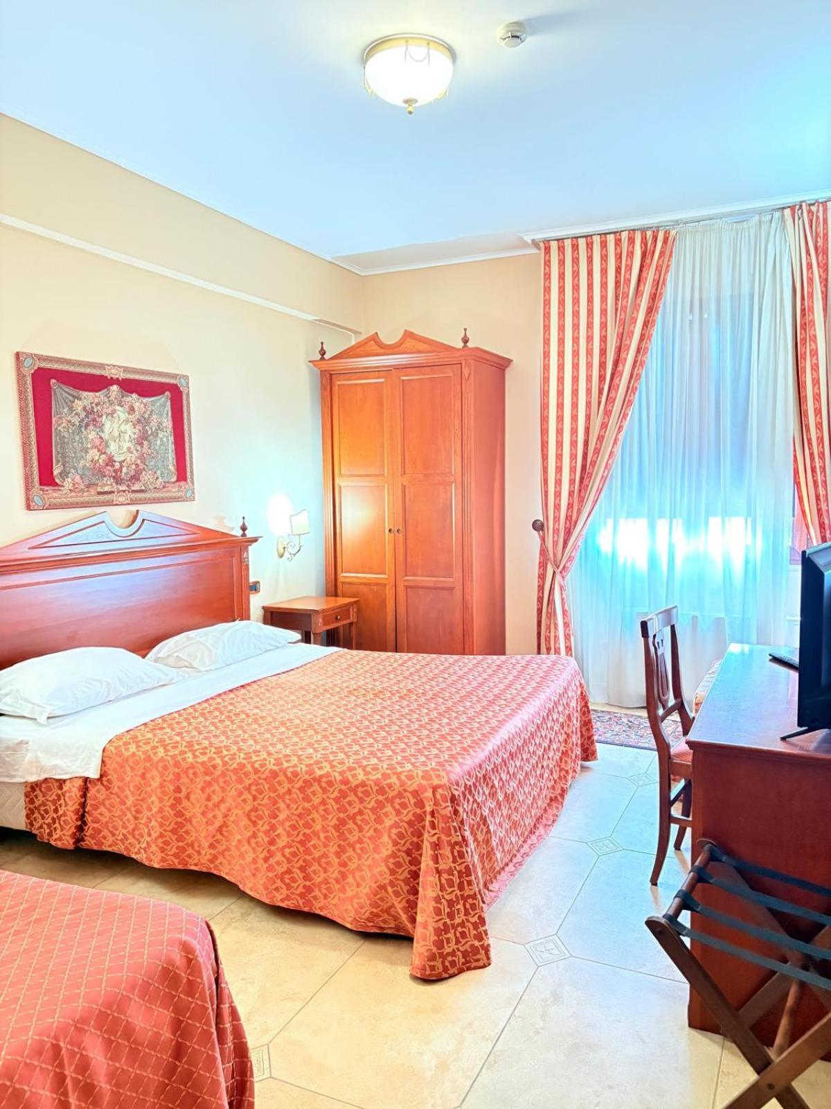 מזרה דל ואלו D'Angelo Palace Hotel מראה חיצוני תמונה