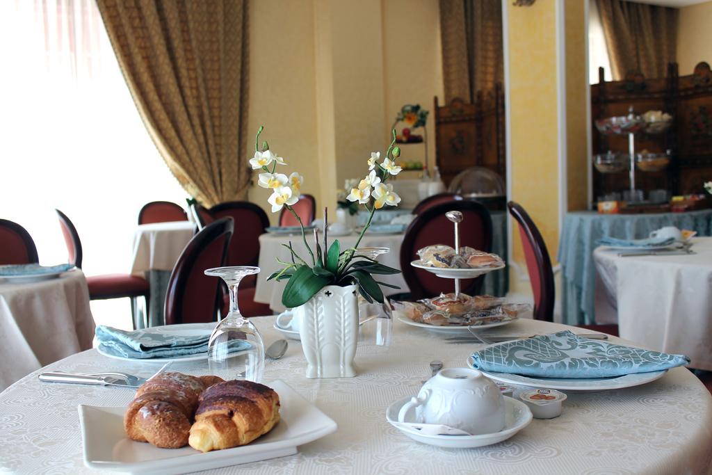 מזרה דל ואלו D'Angelo Palace Hotel מראה חיצוני תמונה